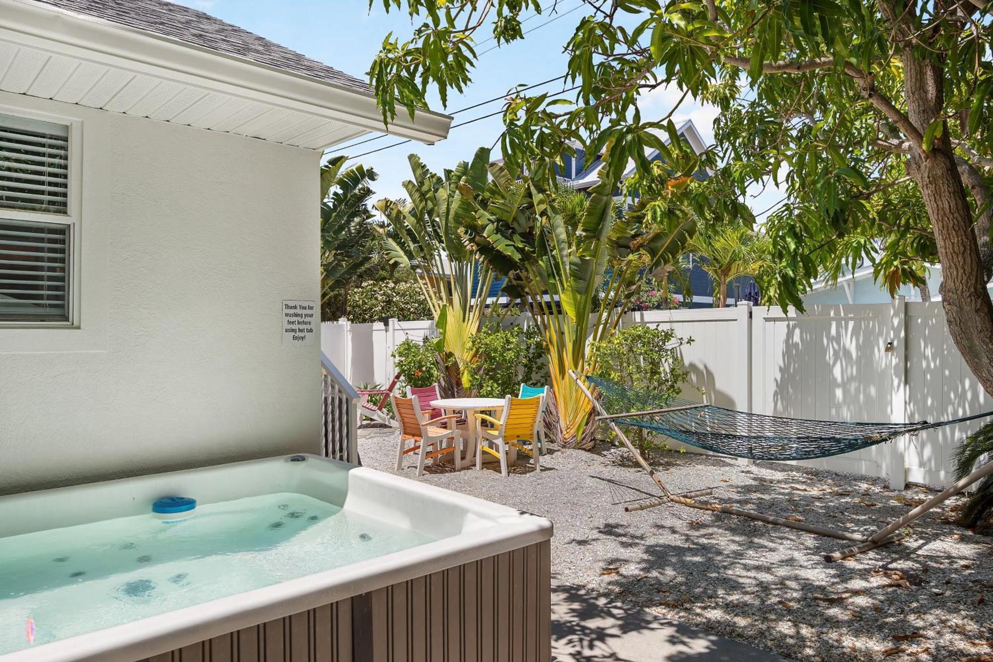 Sunset Oasis Bradenton Beach Exterior foto